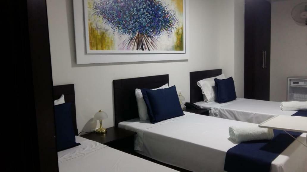 Hotel Giron Plaza ภายนอก รูปภาพ